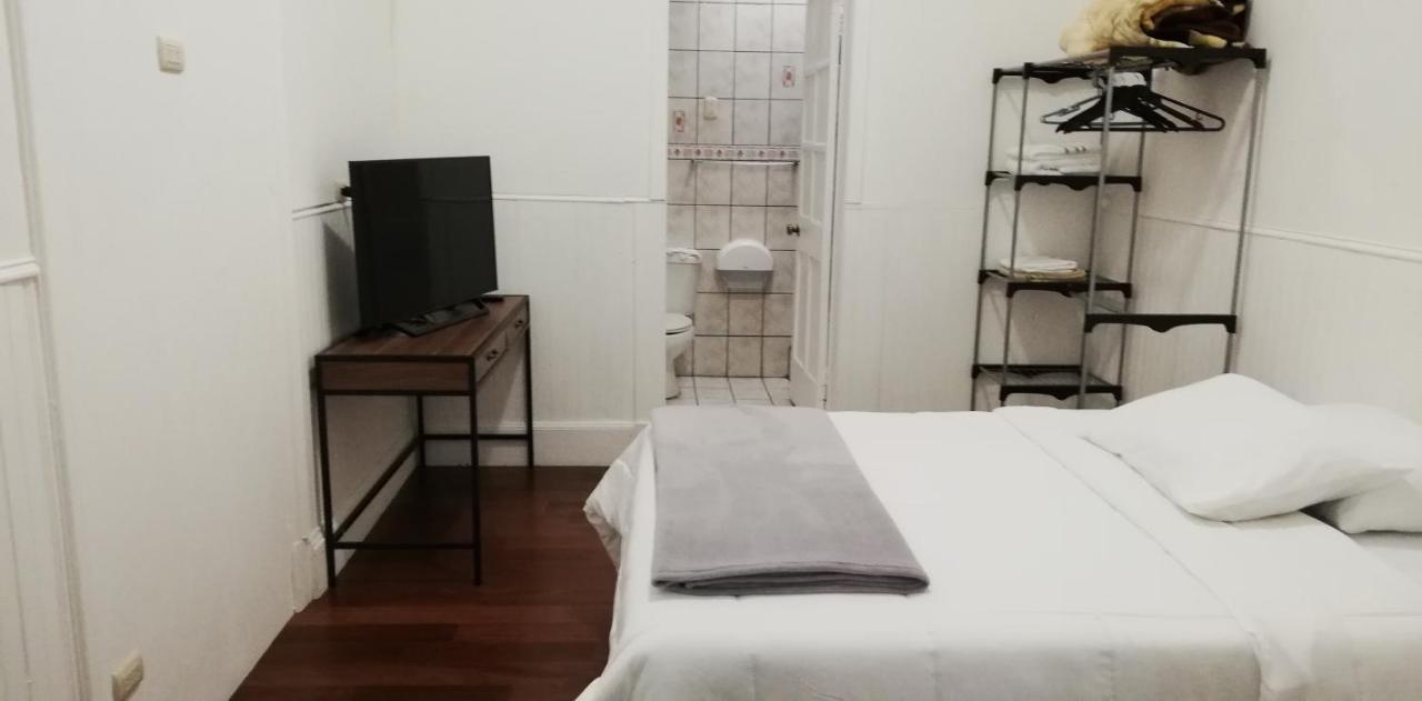 Casa Mayela Guest House San Jose  Ngoại thất bức ảnh