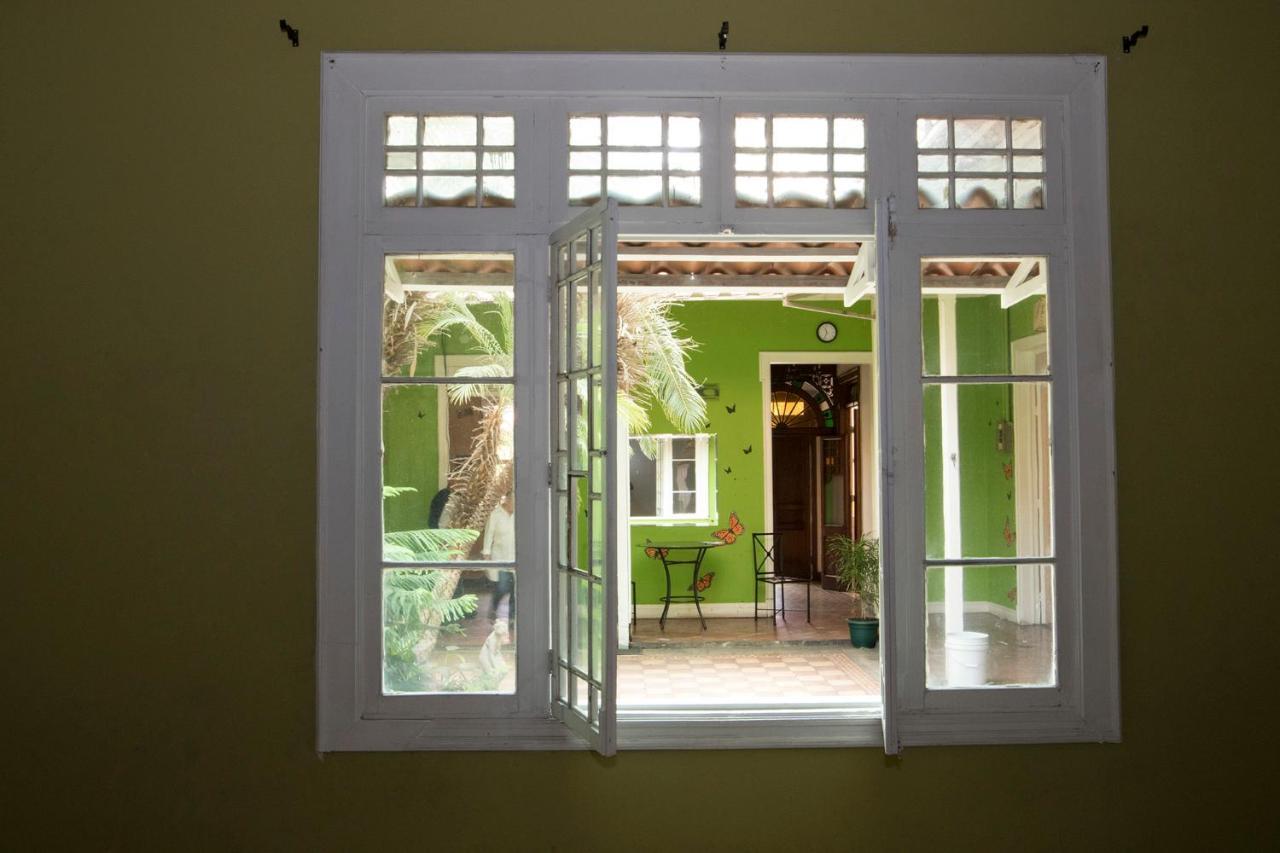 Casa Mayela Guest House San Jose  Ngoại thất bức ảnh